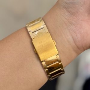 ساعت مچی صفحه گرد مدل سویًیس ترک
